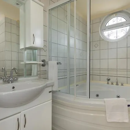 Fancy And Comfortable Villa With Private Pool In Belek
